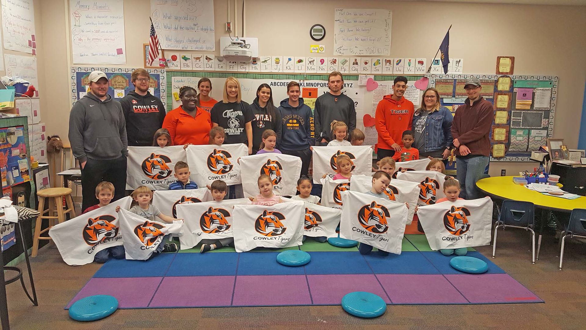 Students celebrate 100 days